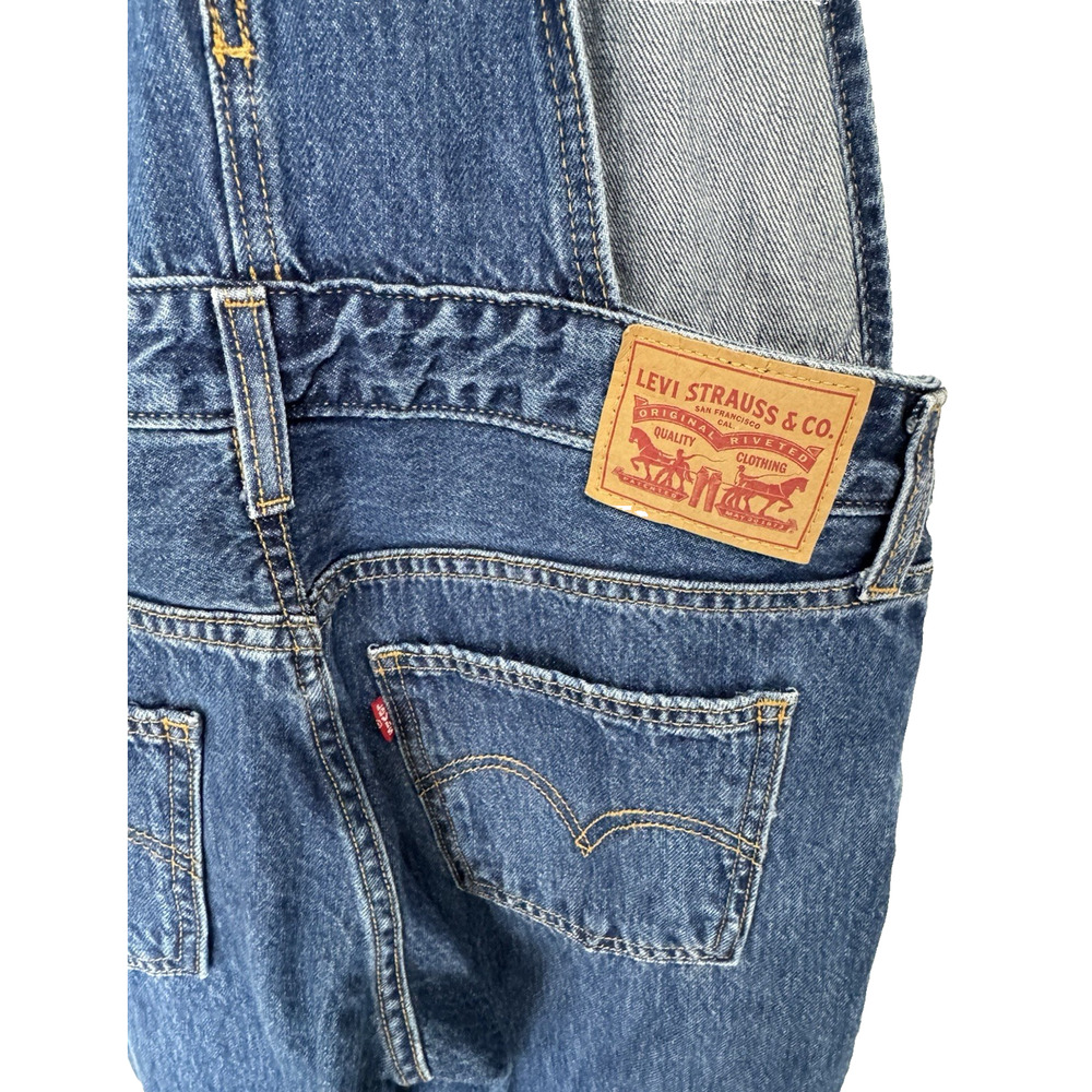 Levi's Women's Sz M Denim Bib Overalls Blue Jeans Straight Leg 30" Waist - Picture 7 of 10